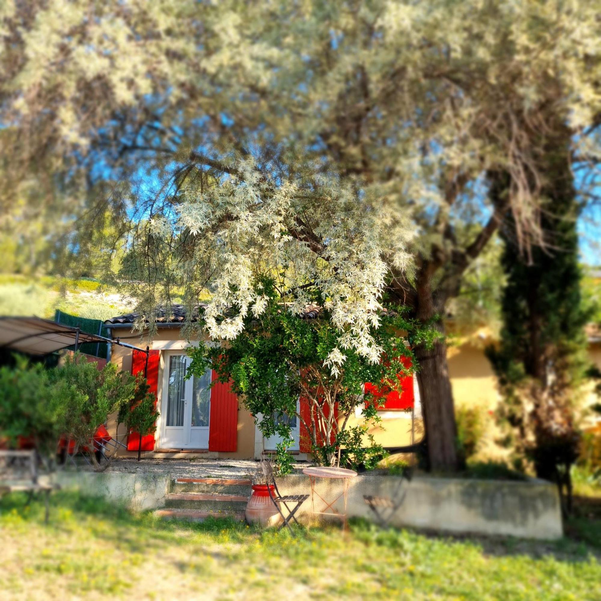 L'Oustaou Du Luberon Et Spa Villelaure エクステリア 写真